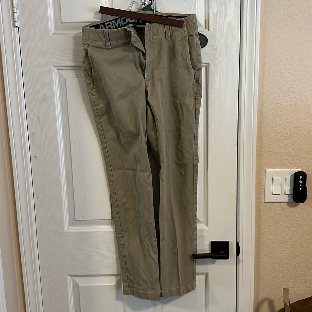 Under Armour golf pants